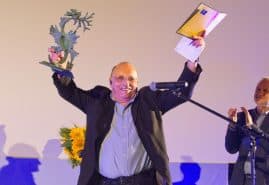 NOWA NAGRODA W ŚWIECIE DOKUMENTU! KRAKOWSKI FESTIWAL FILMOWY HONORUJE DZIEDZICTWO MARCELA ŁOZIŃSKIEGO